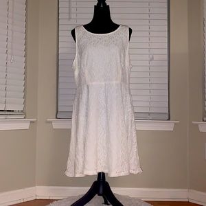 NWT Beautiful White Lace Dress  Forever 21+